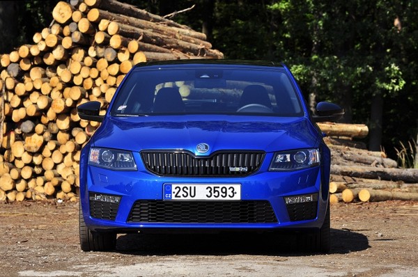 Skoda Octavia III RS 2013 TSI liftback 001