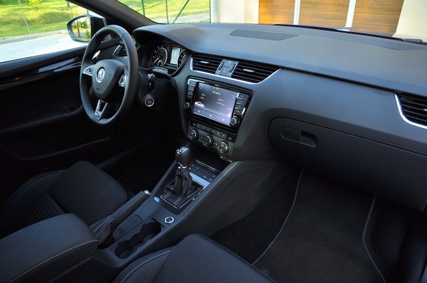 Test Skoda Octavia III RS 2013 TSI liftback 072 800 600