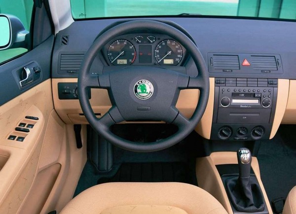 10nej skoda fabia 20 800 600