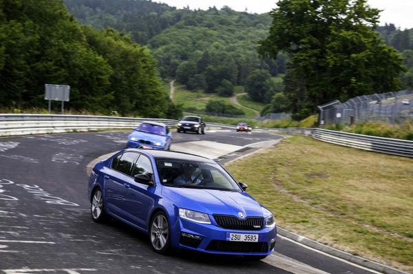 Test Skoda Octavia III RS 2013 TSI liftback 024 800 600